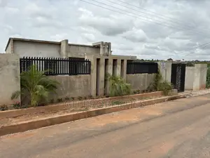 4bdrm House in Kwanwoma,Konkoli. for sale