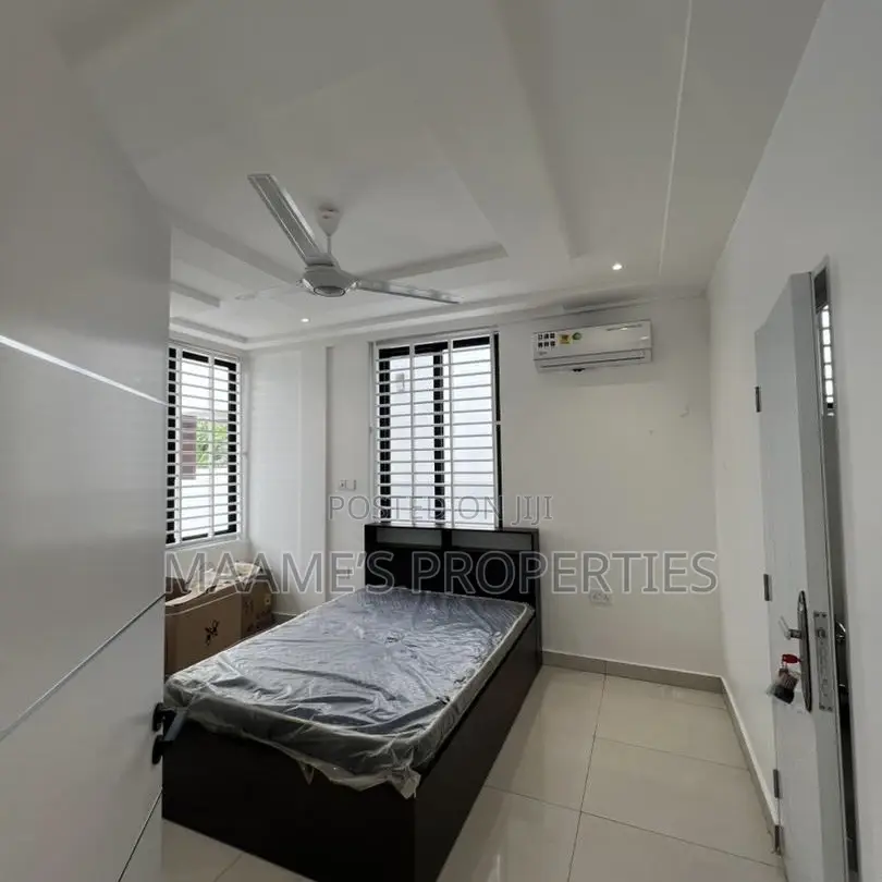 3bdrm Duplex in Oyarifa for sale