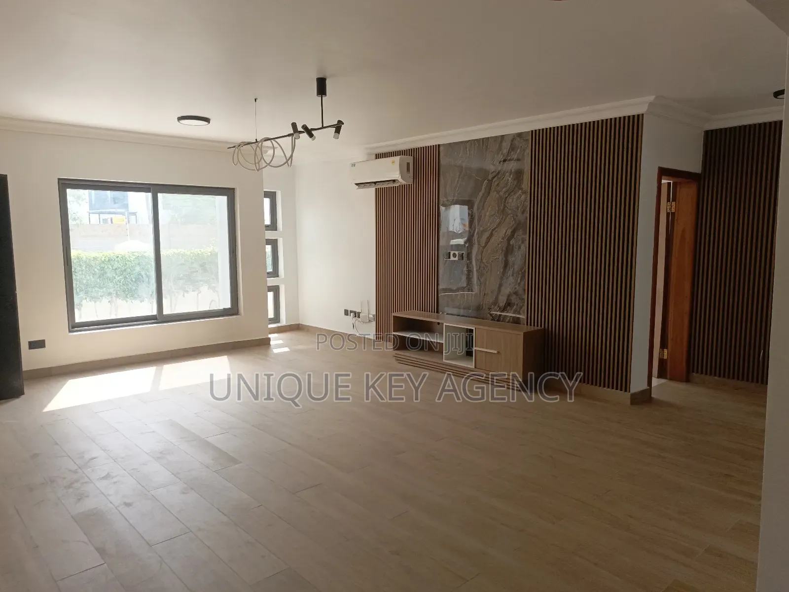 2bdrm Apartment in Unique Key Agency, Manet Court for rent