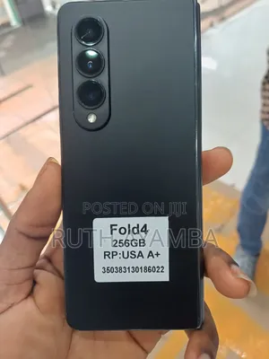 New Samsung Galaxy Z Fold4 256 GB Black