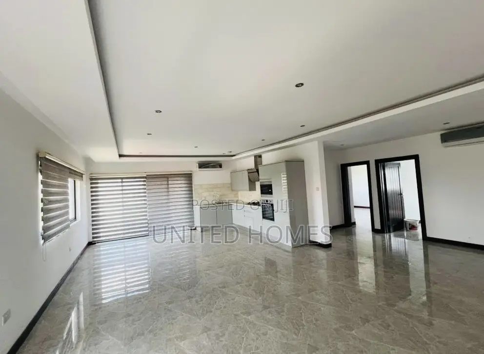 2bdrm Apartment in Abelemkpe for sale