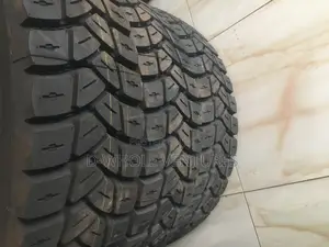 Quality Tyre 315/80r22.5