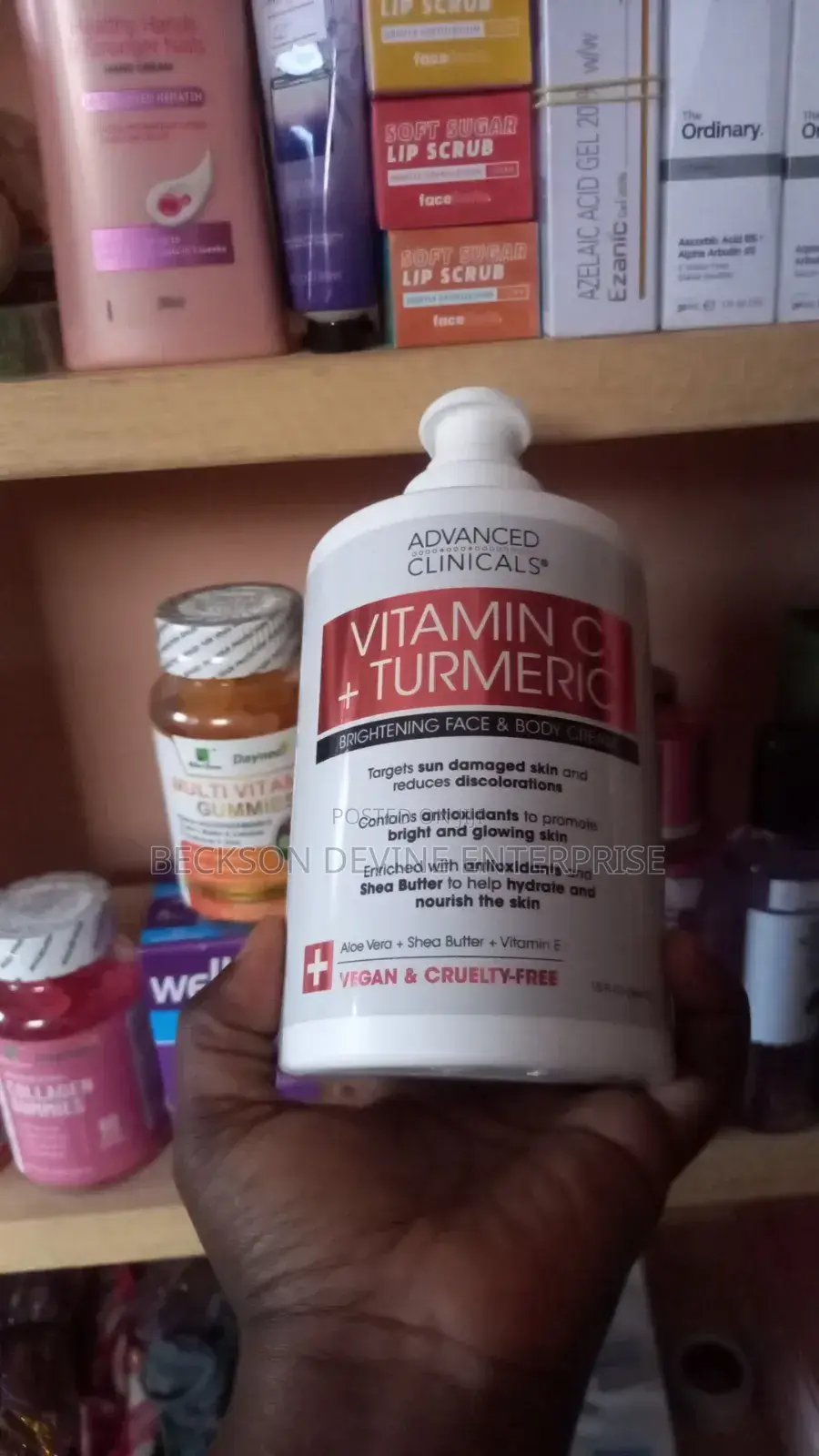 Advanced Clinical Vitamin C + Turmeric Cream
