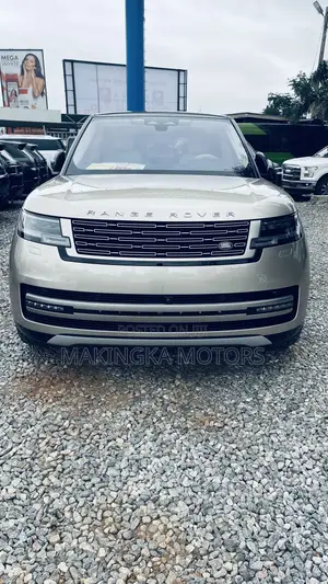 Land Rover Range Rover Vogue 2024 Gold