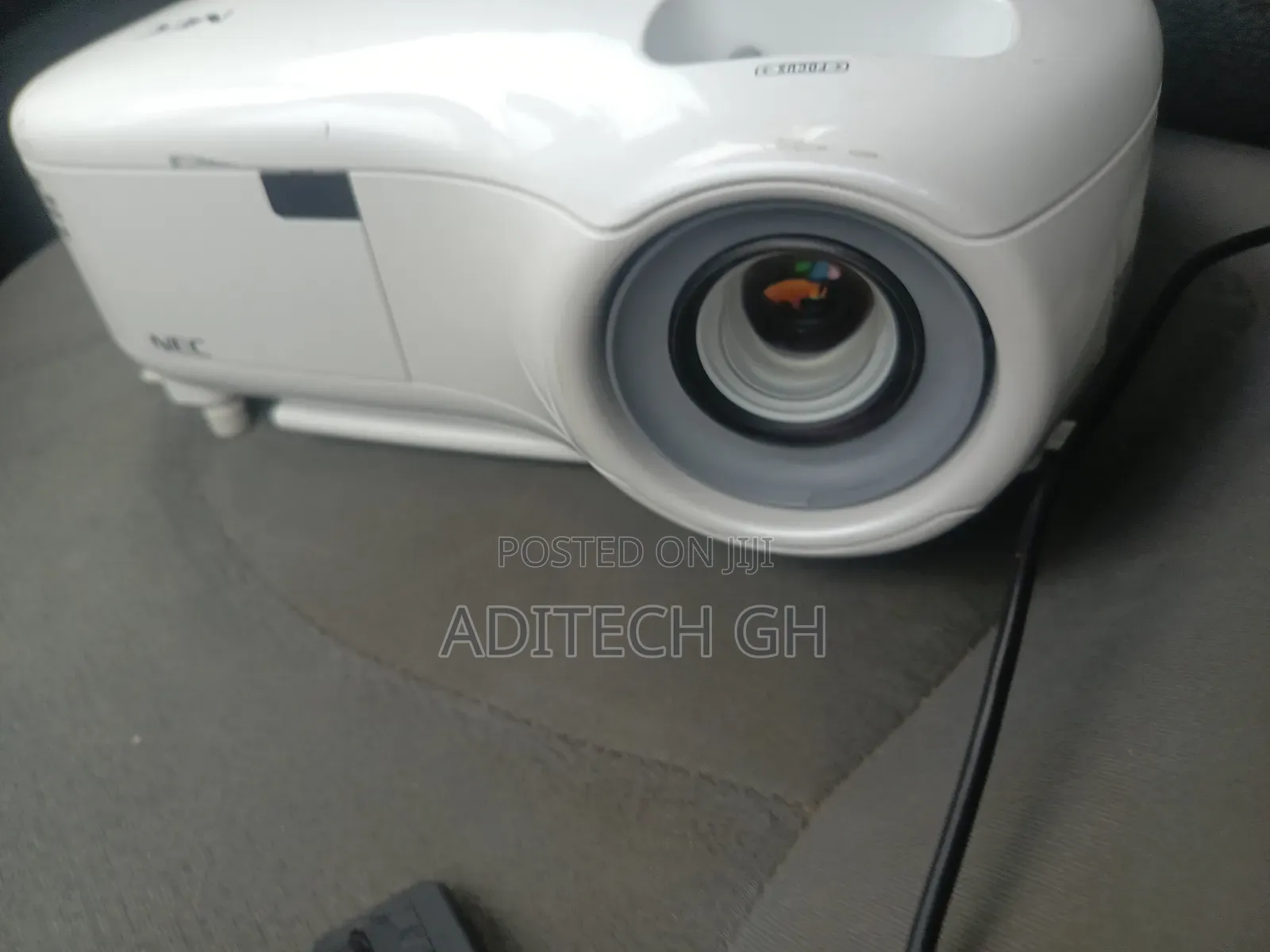 Home Used From Usa Nec Projector 2500 Lumen