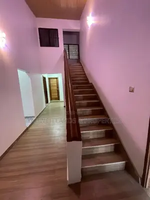10bdrm Apartment in East Legon for rent