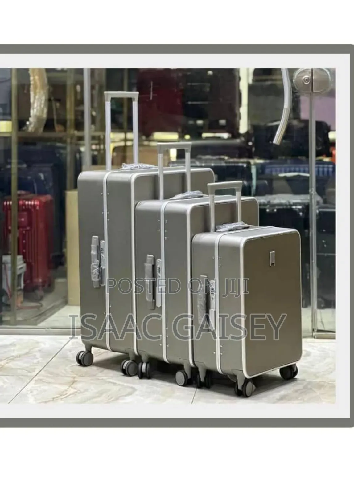 3 In 1 Executive Best Quality Luxurious Anticrake Luggages