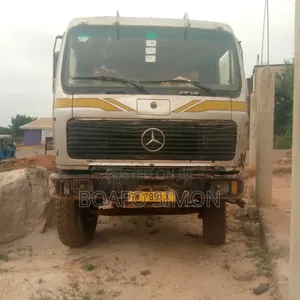 Benz Truck