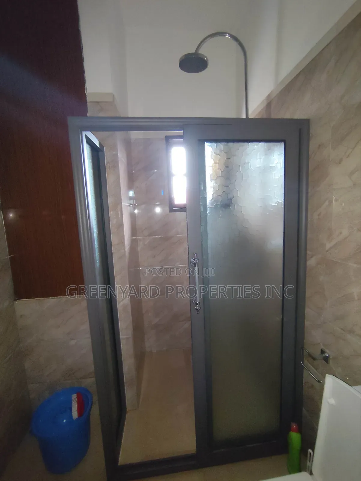 3bdrm Apartment in American House, East Legon for rent