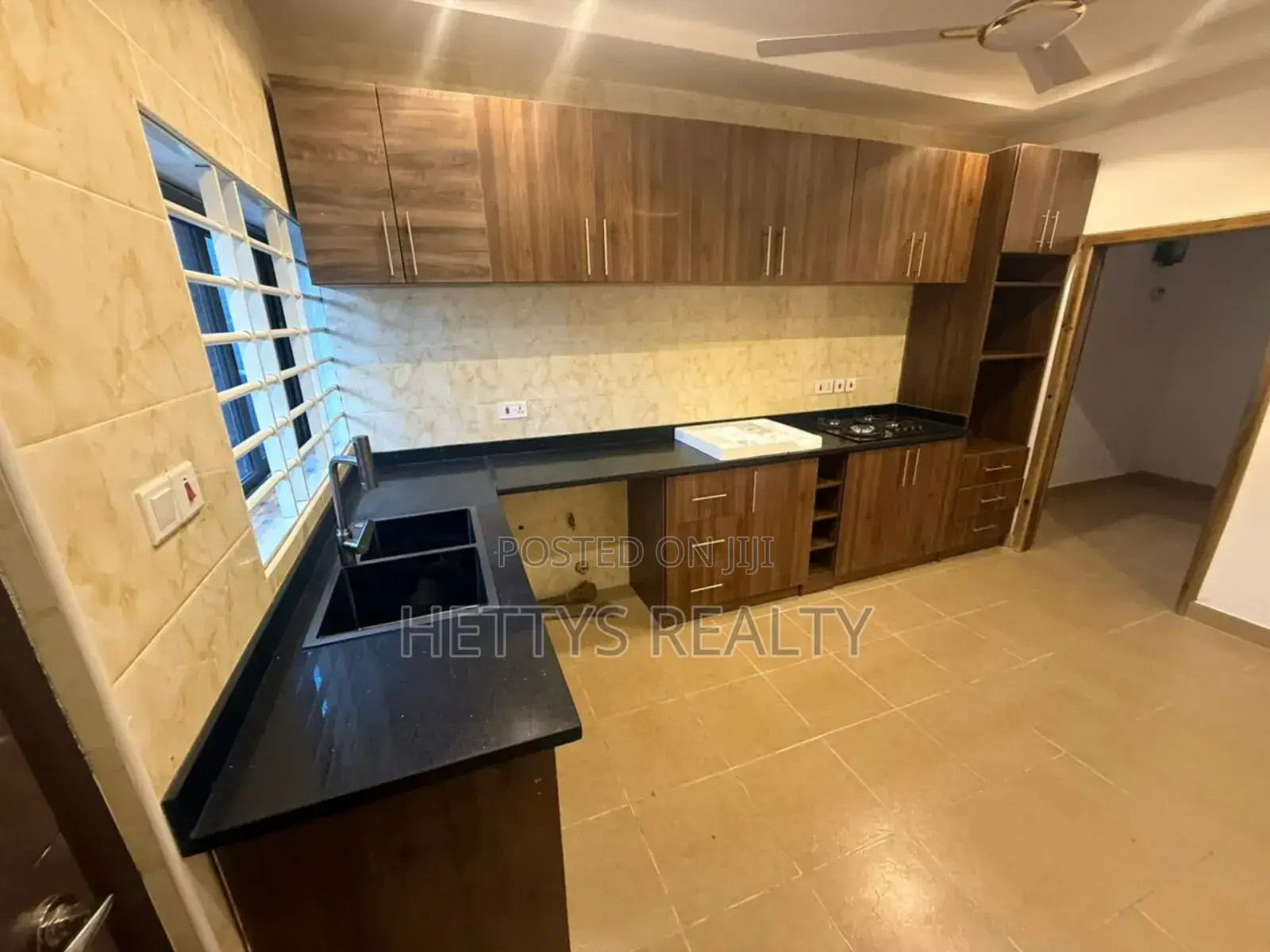 3bdrm House in Ablekuma for sale