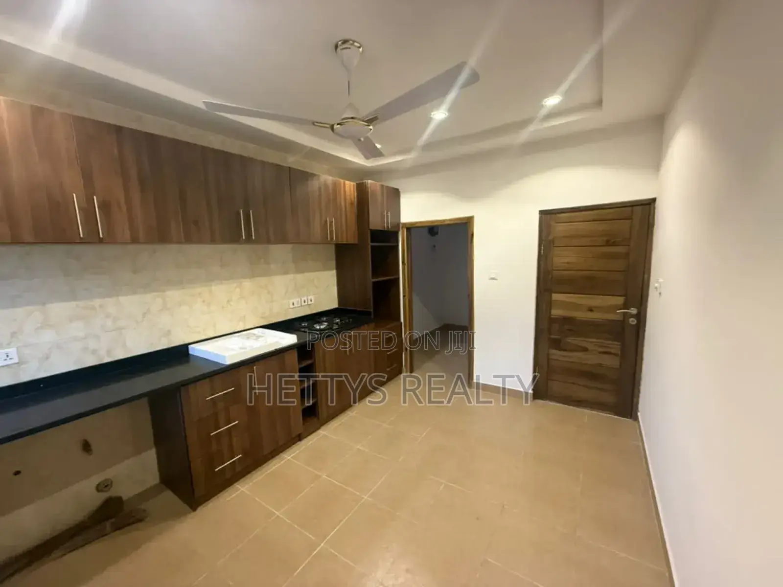 3bdrm House in Ablekuma for sale