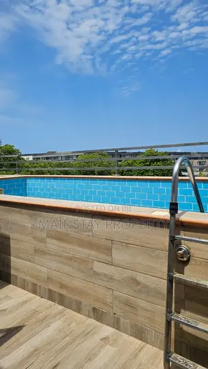 4bdrm Townhouse / Terrace in Cantonments for rent