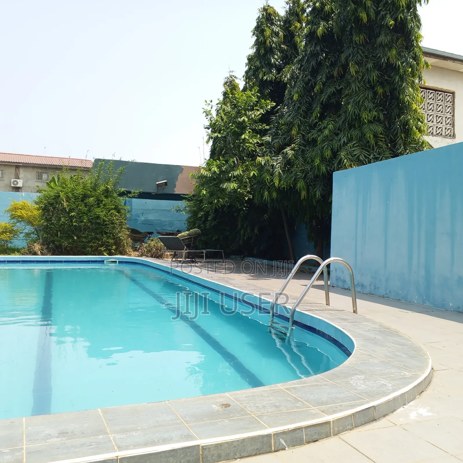 Furnished 20bdrm Apartment in .., Oxford Street for sale