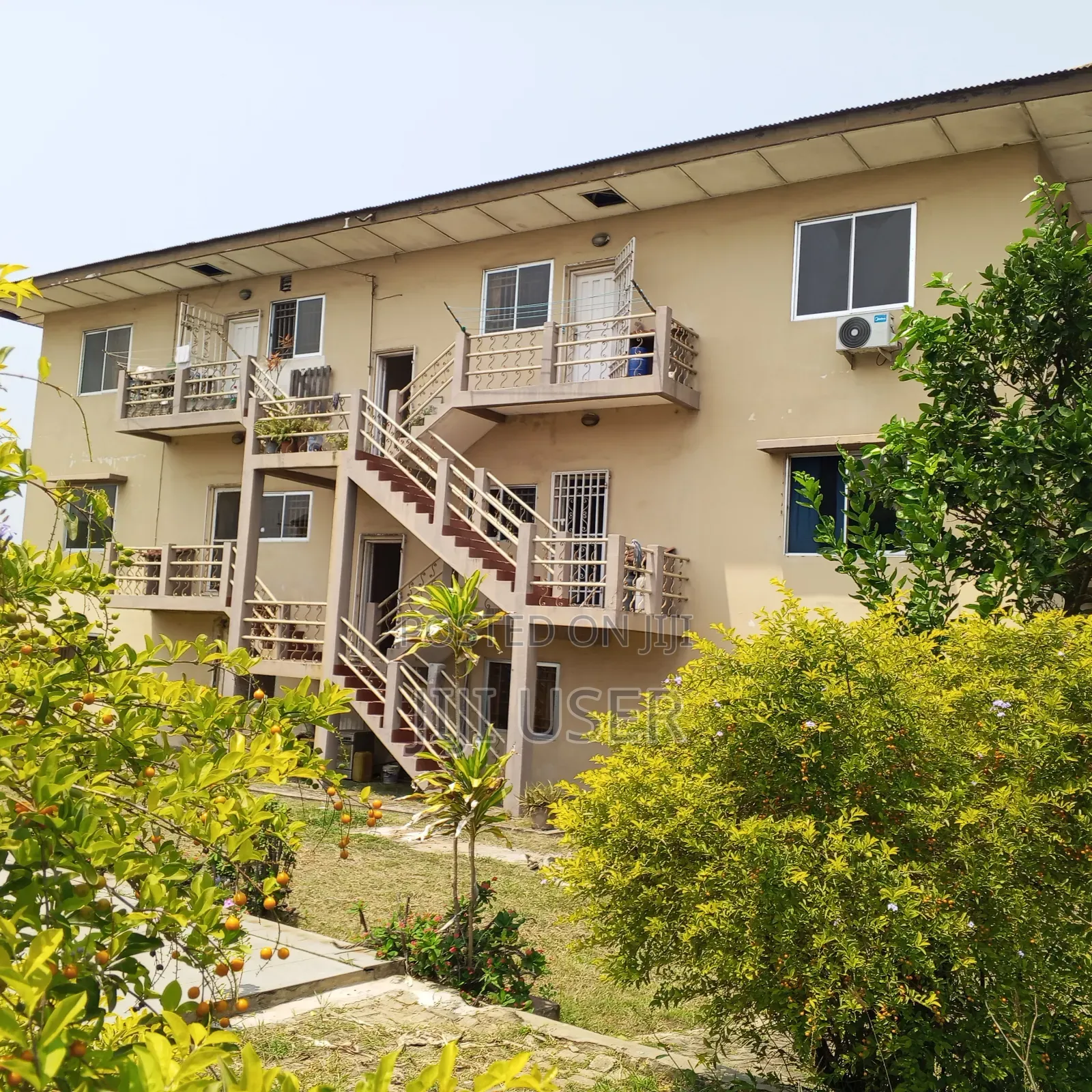 Furnished 20bdrm Apartment in .., Oxford Street for sale