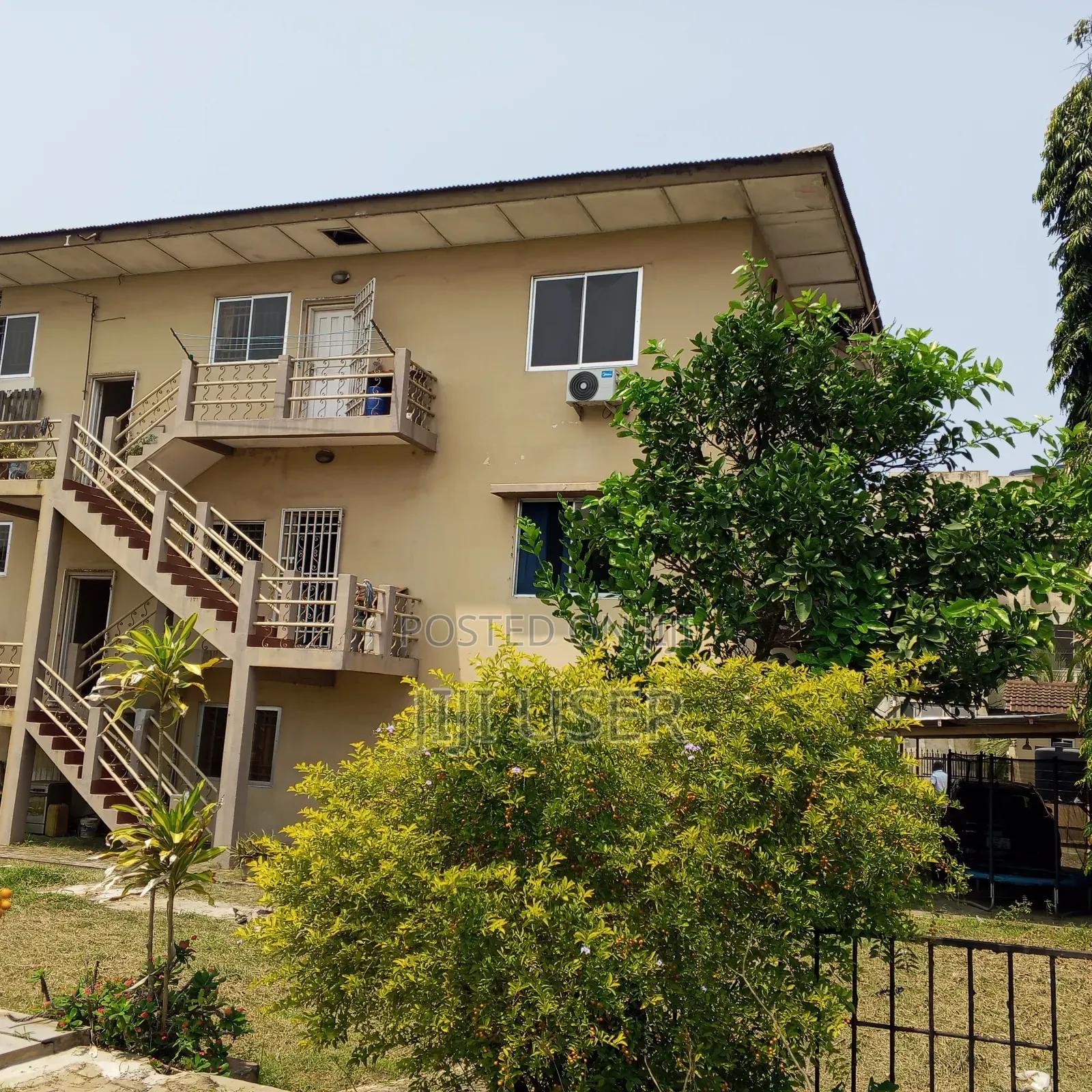 Furnished 20bdrm Apartment in .., Oxford Street for sale