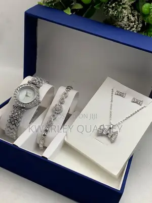 Ladies Jewelry Set