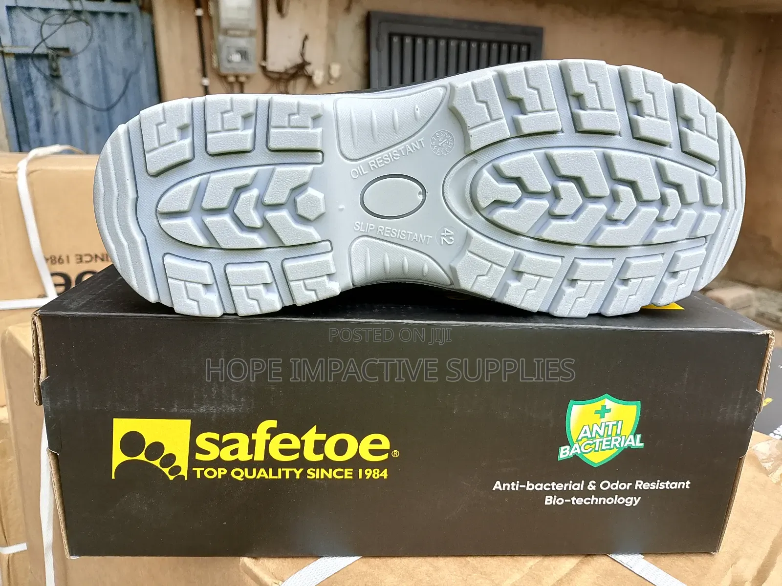 New Safetoe S3 Boot - Antibacterial & Reflective Sole.