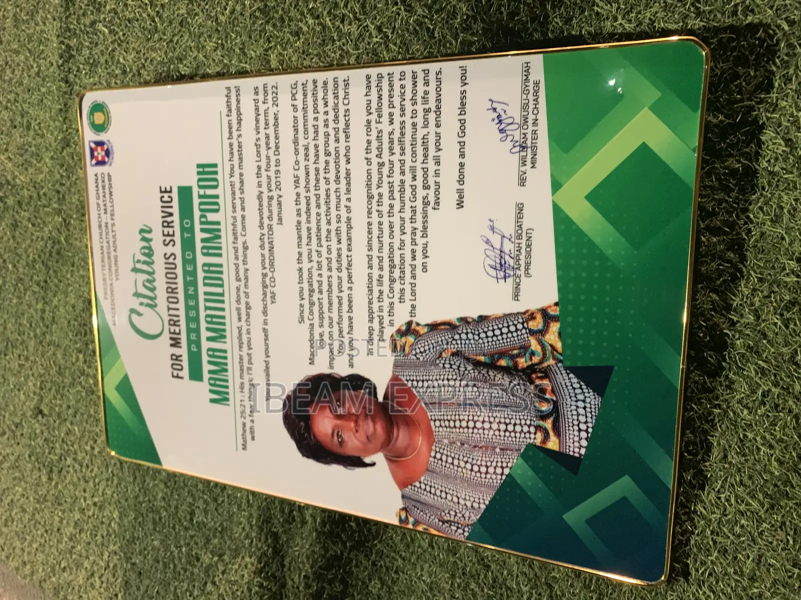 Wooden Frame (Photos and Citation Framing)