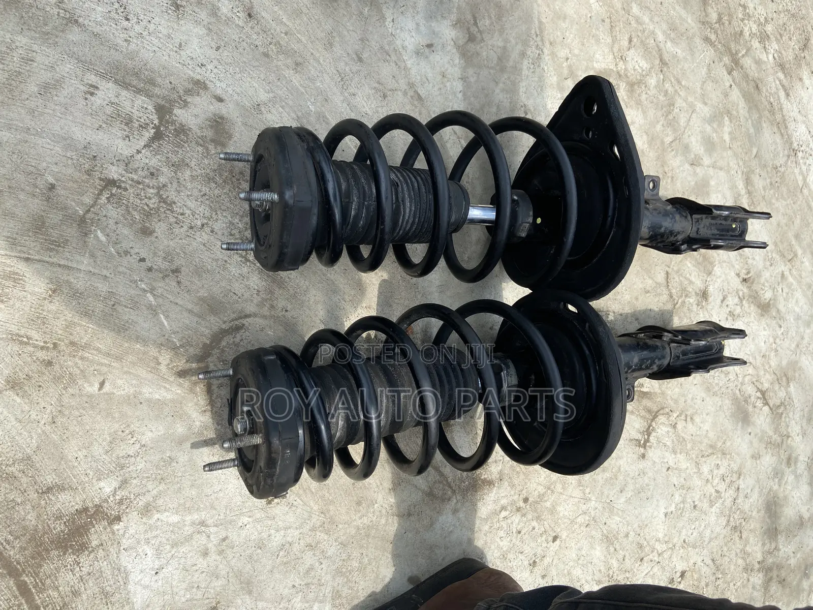 Toyota Camry 2008 Back Shocks
