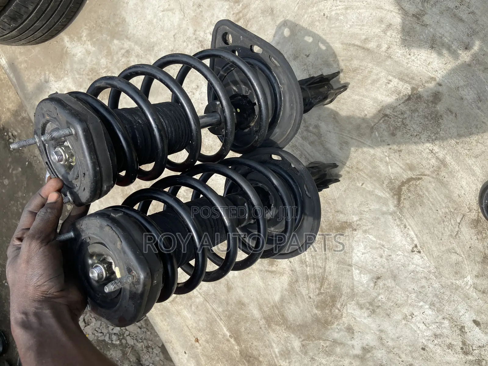 Toyota Camry 2008 Back Shocks