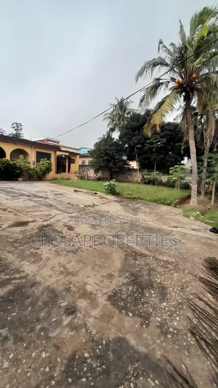 4bdrm House in Mataheko, Kaneshie for sale