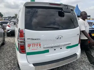 Hyundai H-100 2003 White