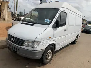 Mercedes-Benz Sprinter 2006 White