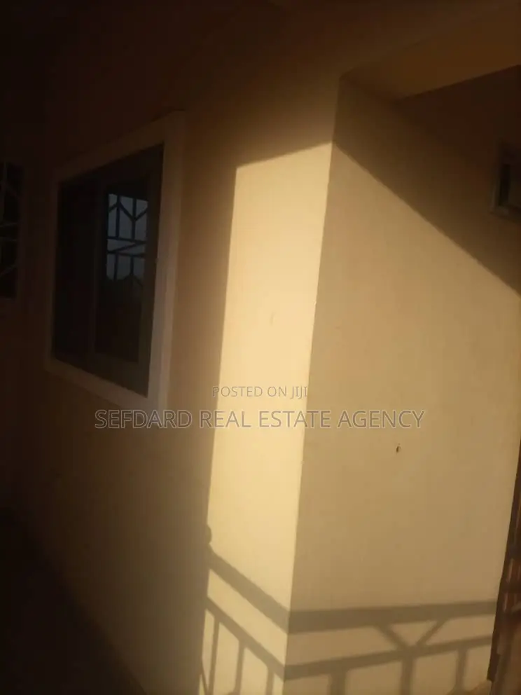 20bdrm Apartment in Amasaman for sale