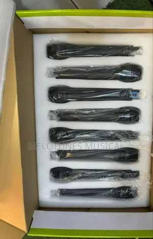 Shure A8 8-in-1 Professional Wireless Microphone System