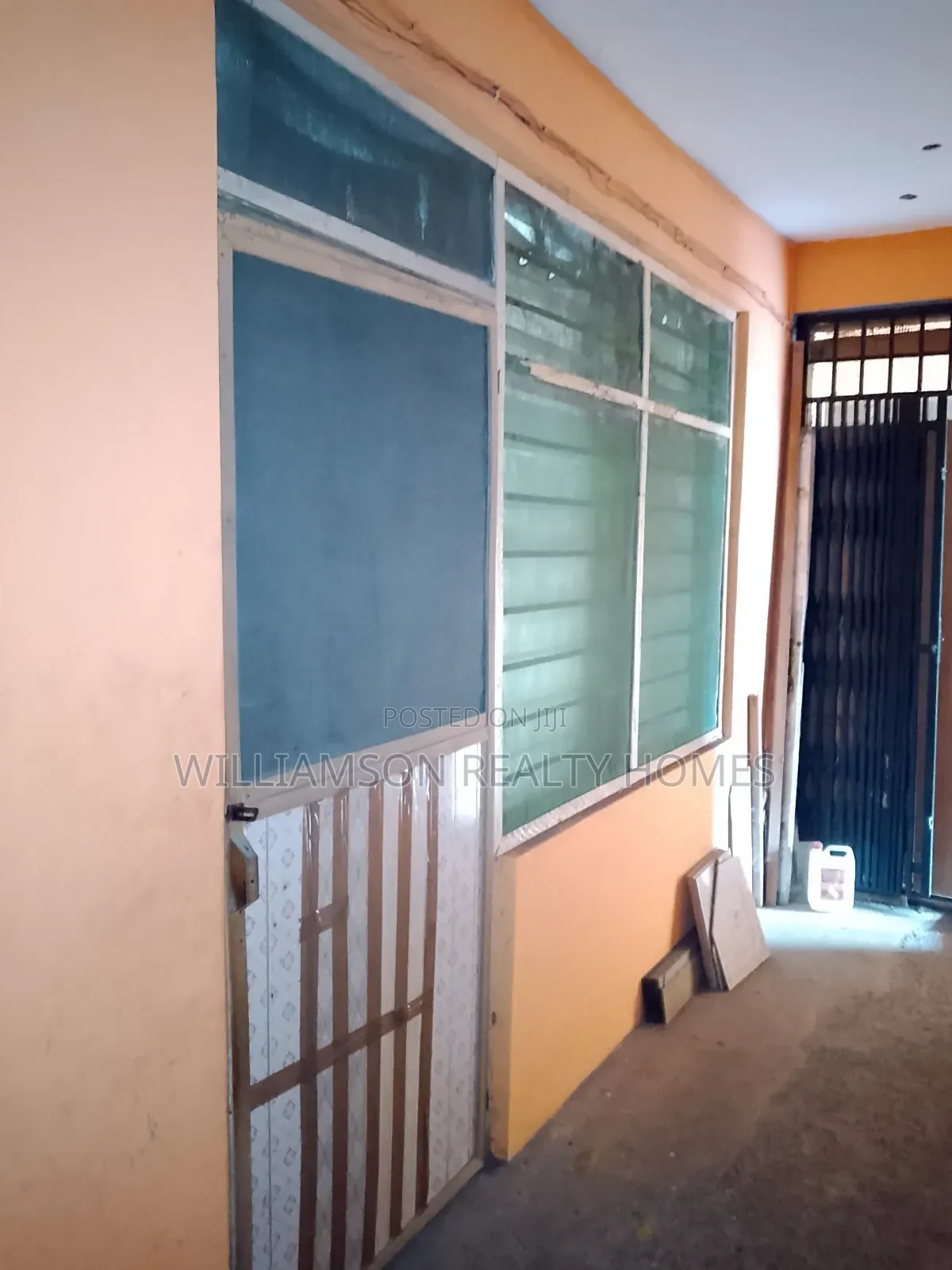1bdrm Apartment in Community 20 Estate, Spintex for rent