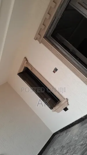 White Waterproof Graffiato