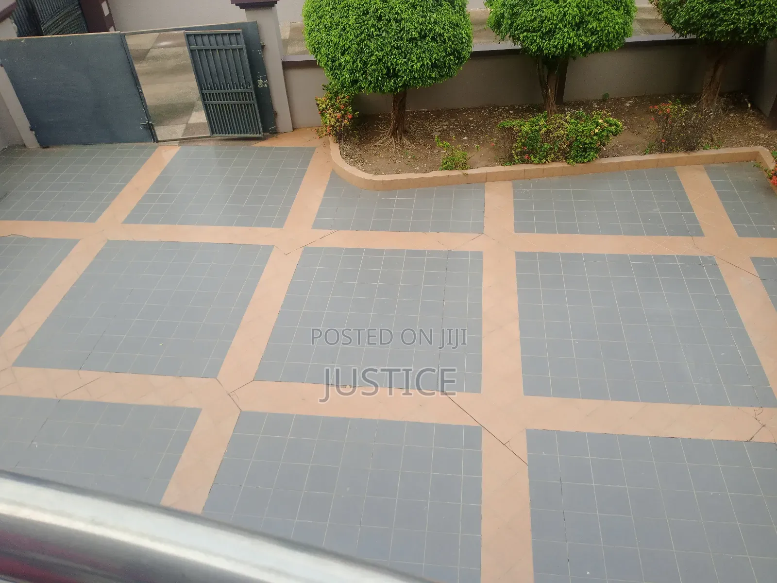 5bdrm Duplex in Cantonments, US Embassy Area for rent