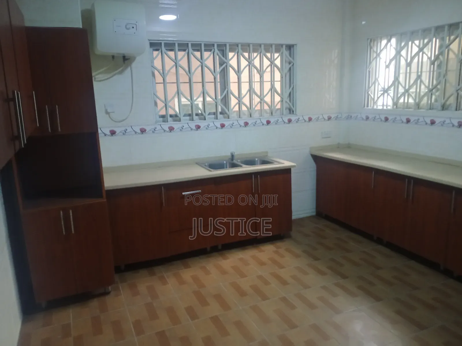 5bdrm Duplex in Cantonments, US Embassy Area for rent