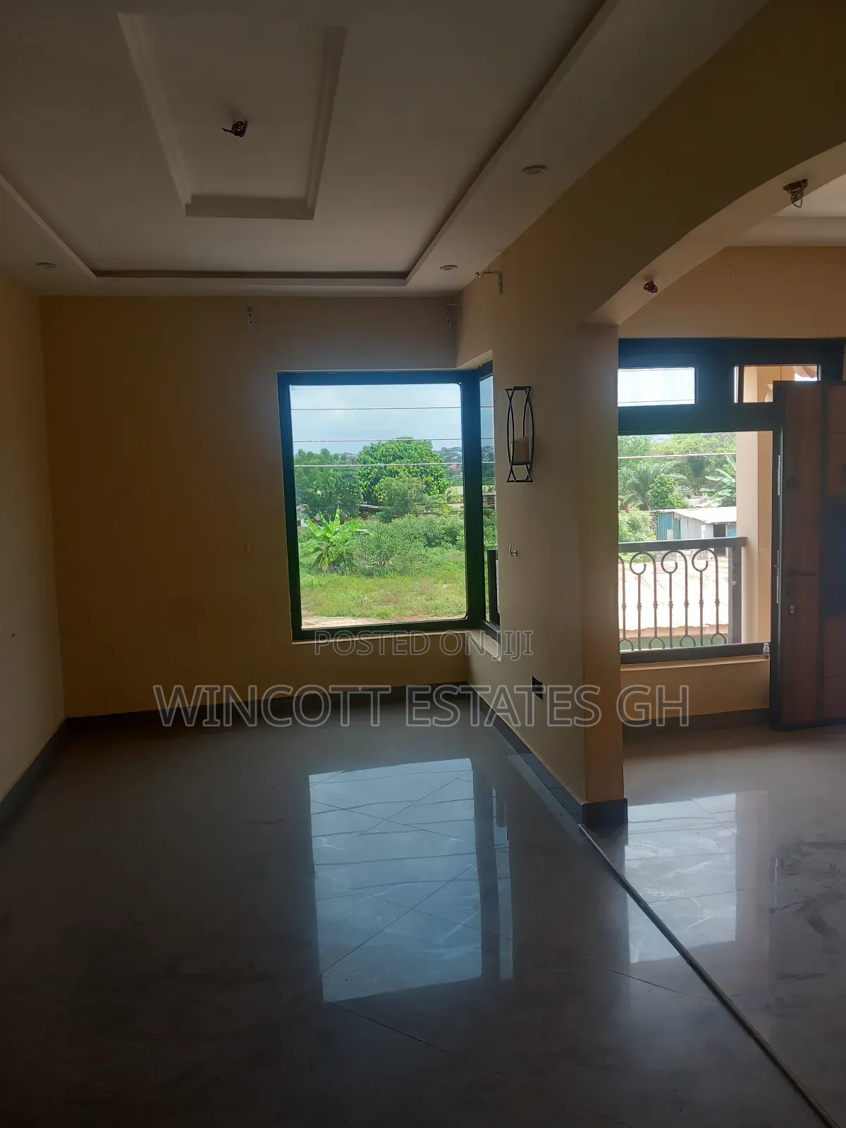 3bdrm Apartment in Old Ashongman, Ablorh Adjei for rent