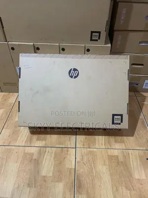 Hp 200 G4 22 All in One Pc TPC-Q066-22