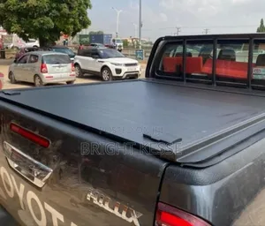 Tundra and Hilux Bucket Covers