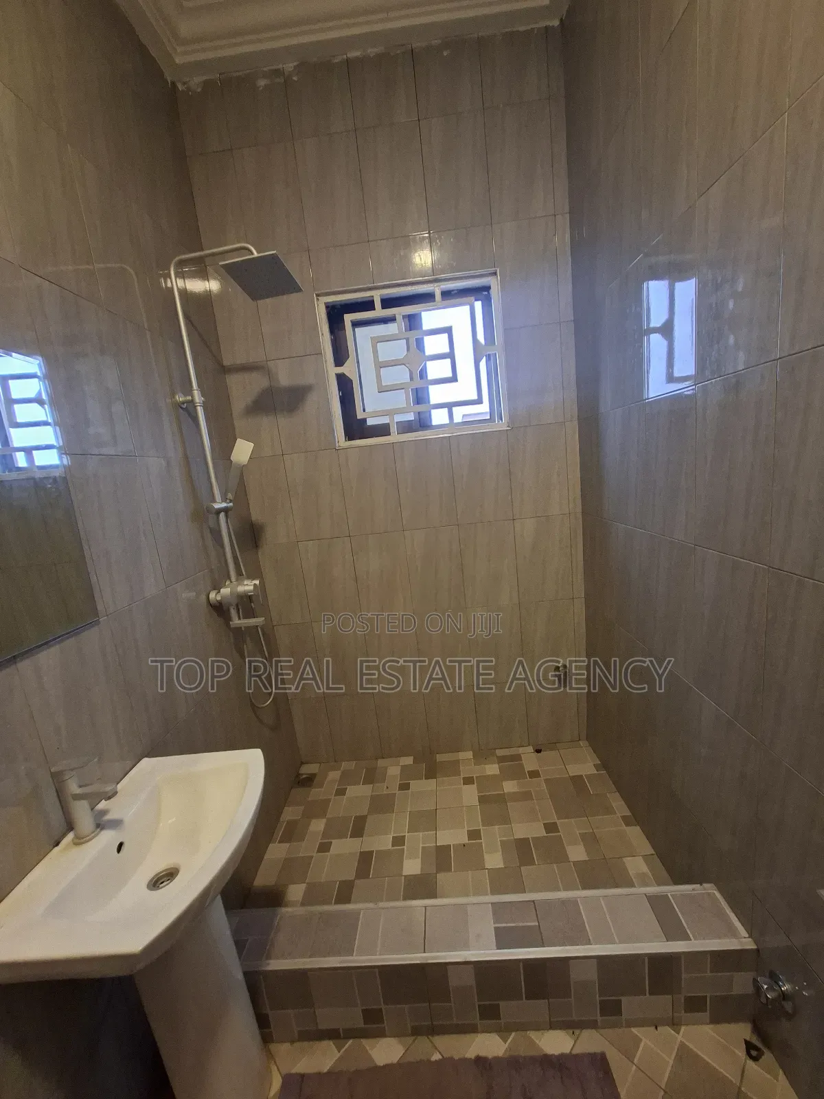 2bdrm Apartment in ,, Pillar 2, Dome for rent