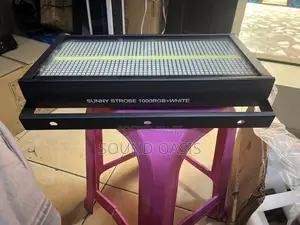 8+8 Led Rgb+ White Dyeing Strobe Light Led 1000w 8+8