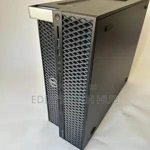 Desktop Computer Dell Precision 5820 32GB Intel Xeon HDD 500GB