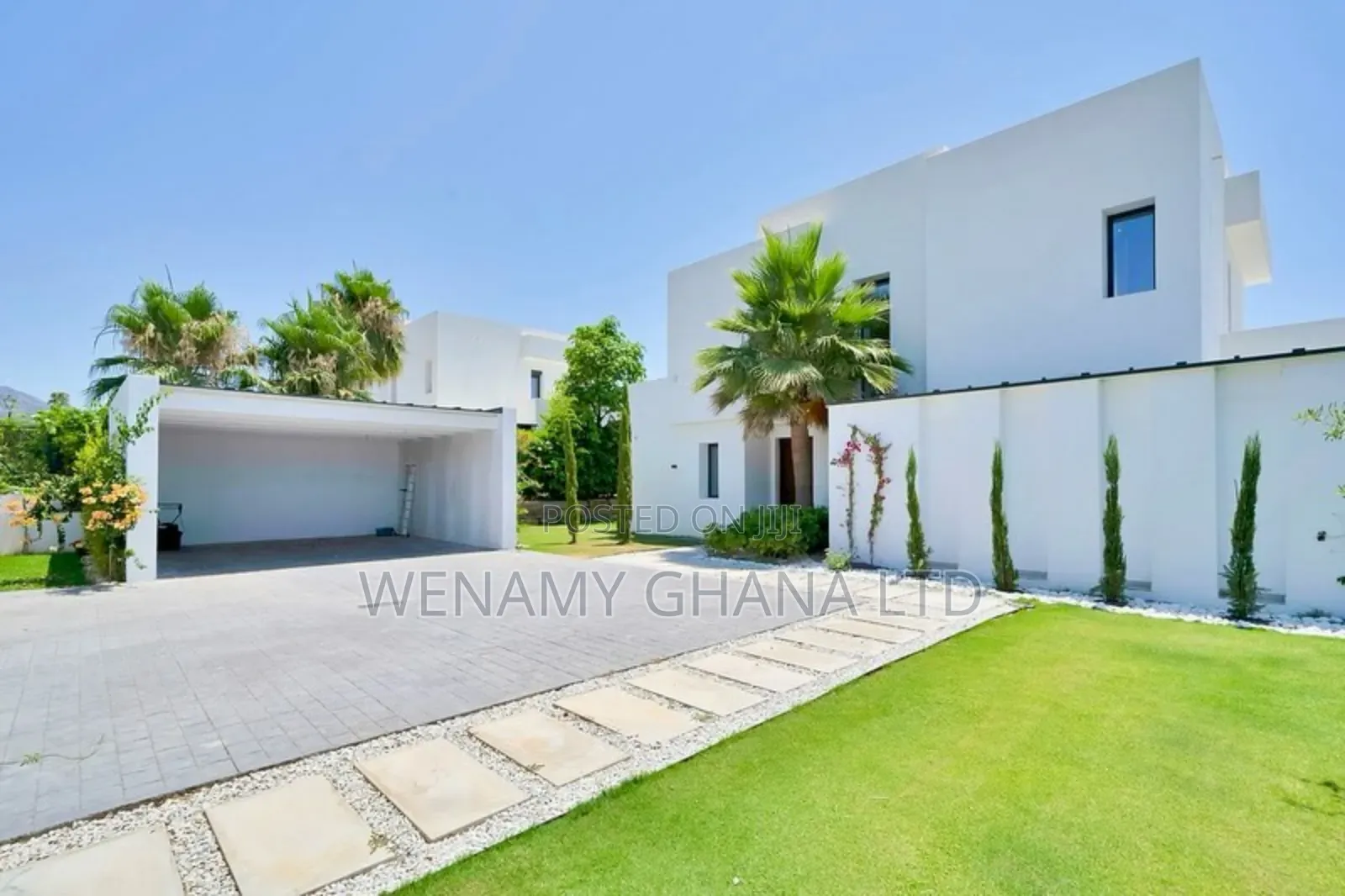5bdrm House in Accra for sale