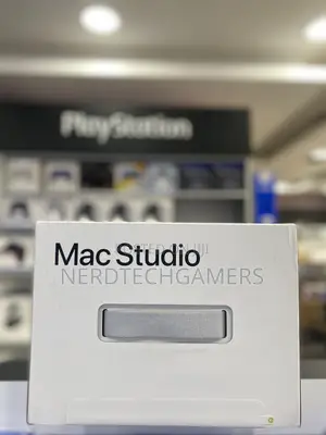 New Desktop Computer Apple Mac Studio 96GB Apple M3 SSD 1T