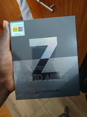 New Samsung Galaxy Z Fold 3 256 GB Black