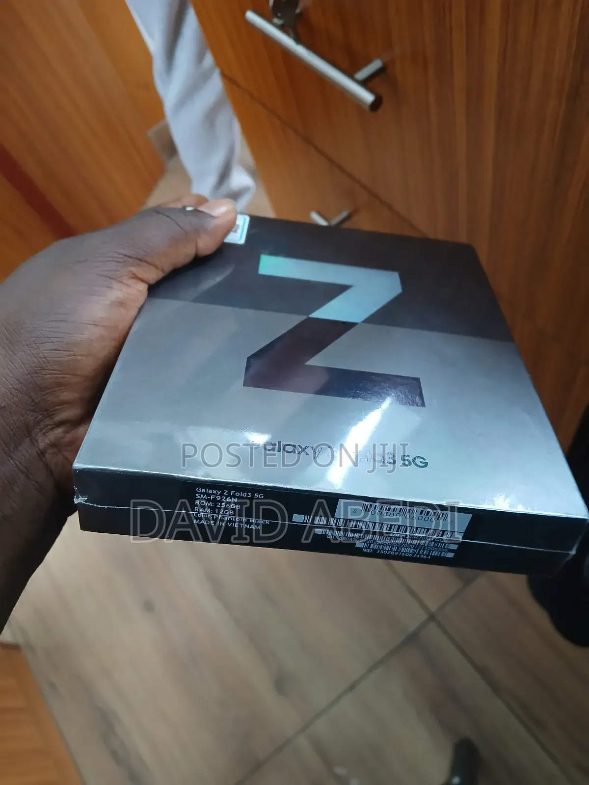 New Samsung Galaxy Z Fold 3 256 GB Black