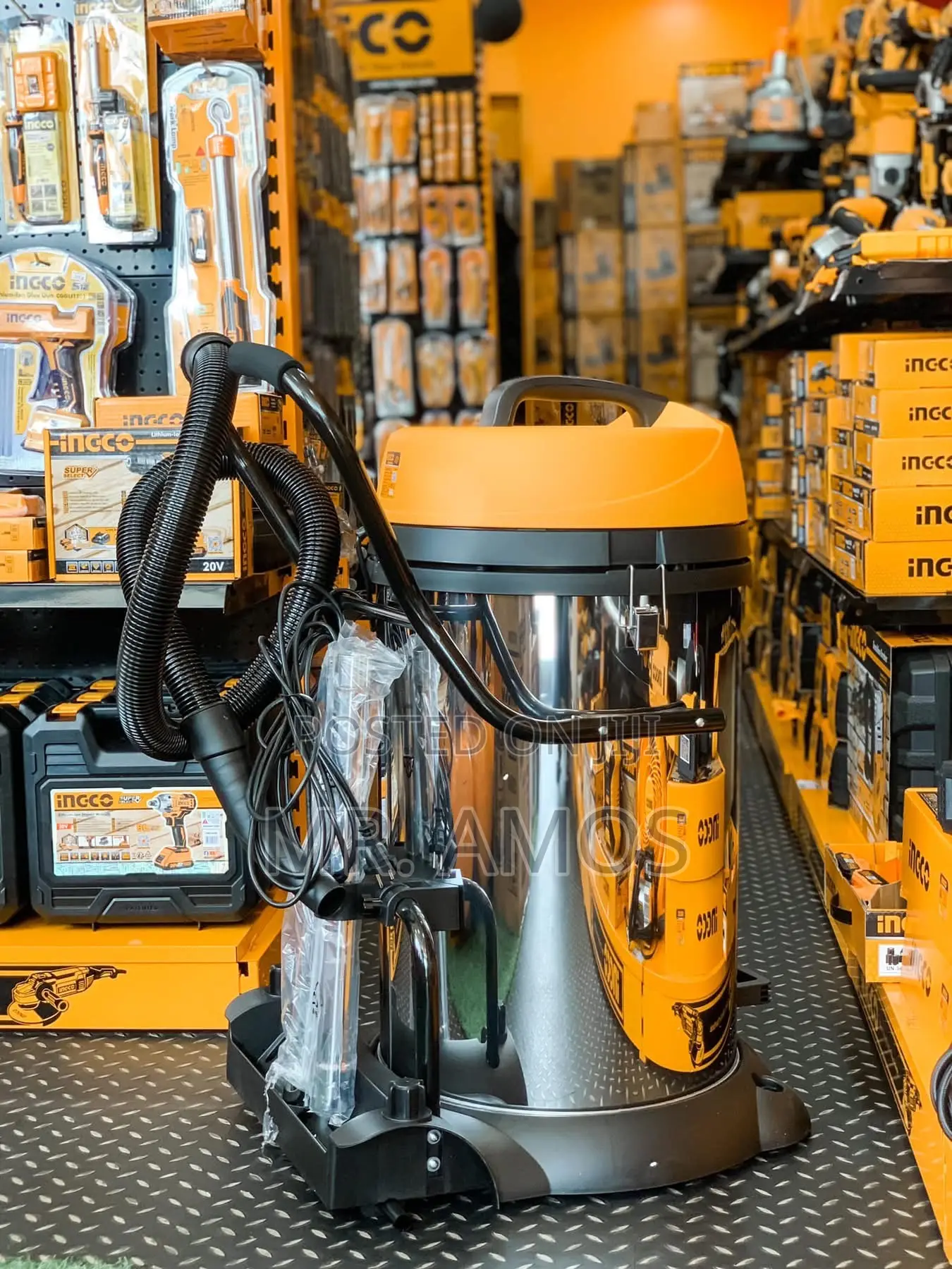 75l 2400w Wet Dry Vacuum Cleaner + 4pcs Accessories- Vc24751