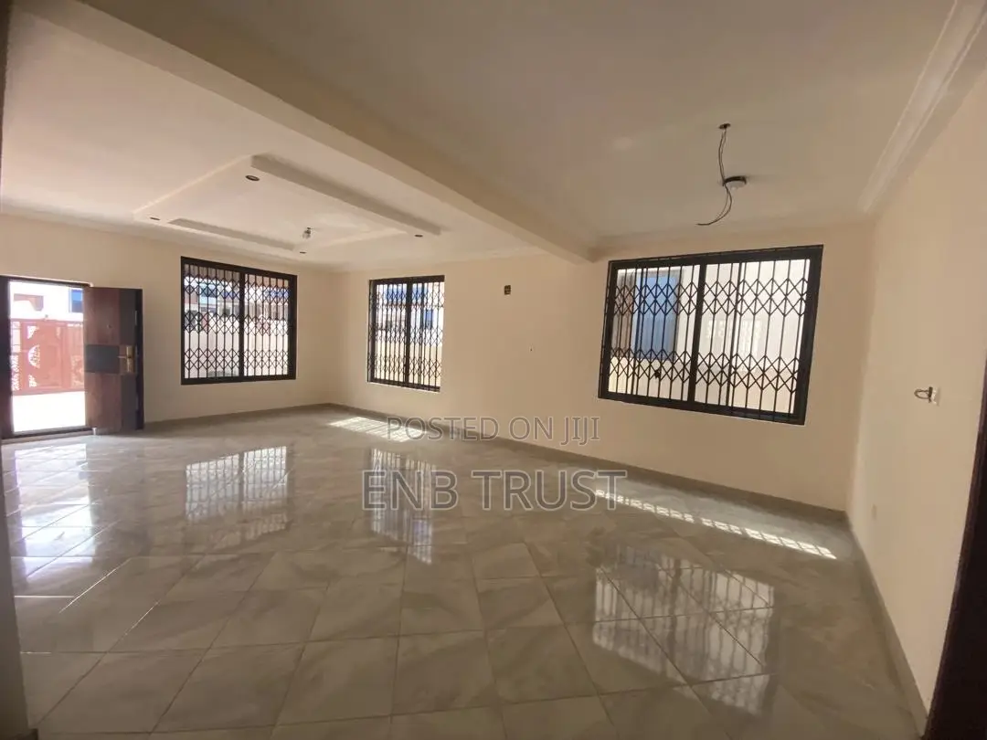 3bdrm House in Oyarifa for rent