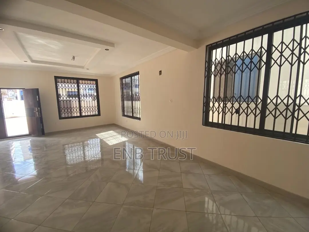 3bdrm House in Oyarifa for rent