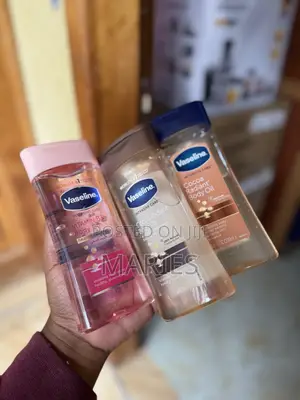 Vaseline Cocoa Radiant Oil