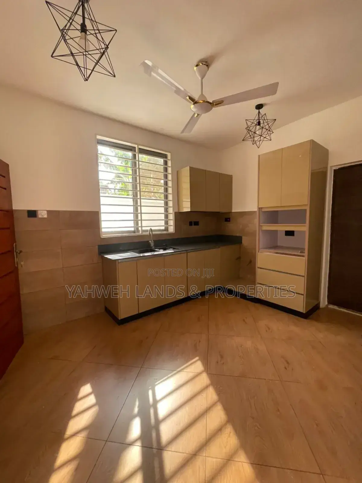 3bdrm House in Spintex for rent