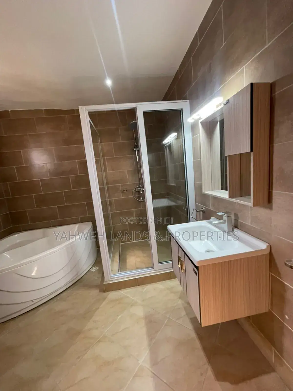 3bdrm House in Spintex for rent