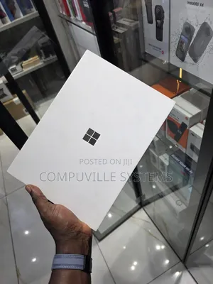 New Microsoft Surface Pro 512 GB Silver